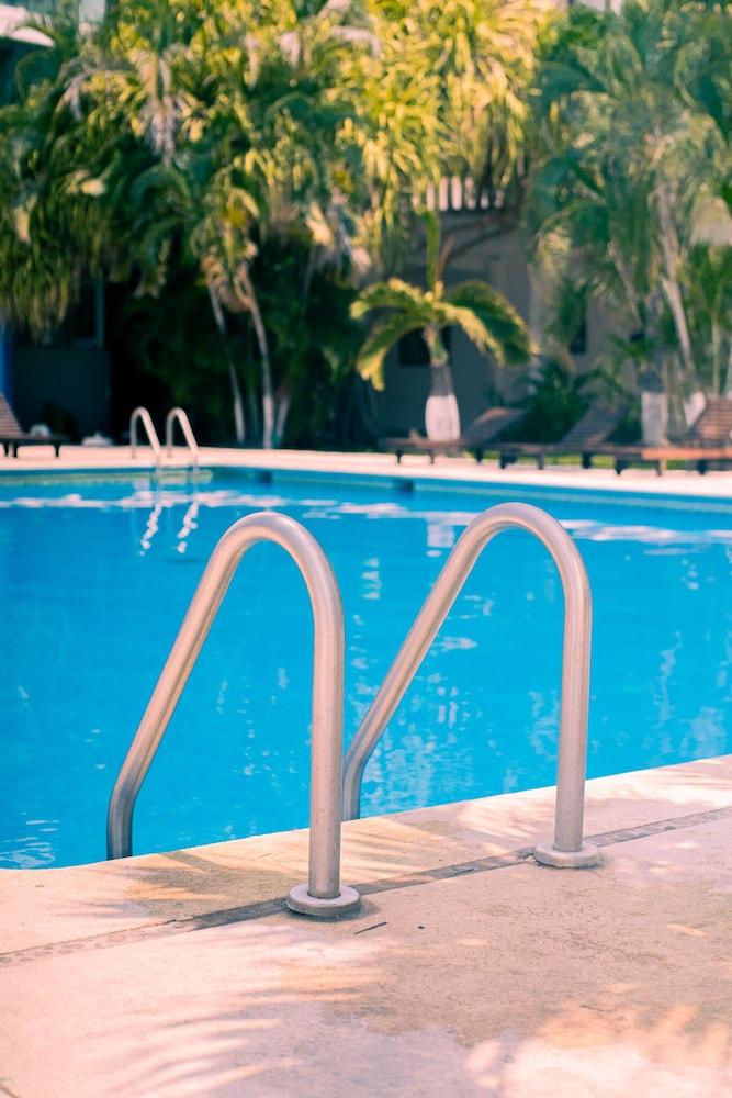 Hotel Caracol Plaza Puerto Escondido  Eksteriør bilde